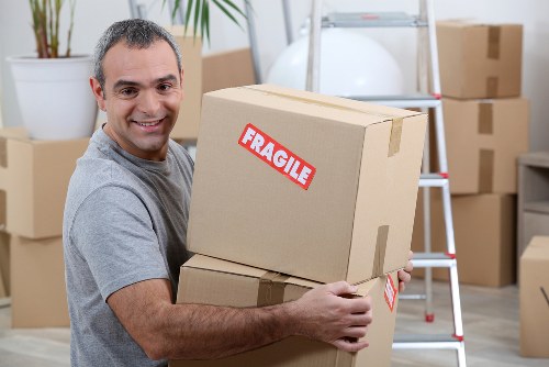 Careful moving service for apartment and house removals in Holloway