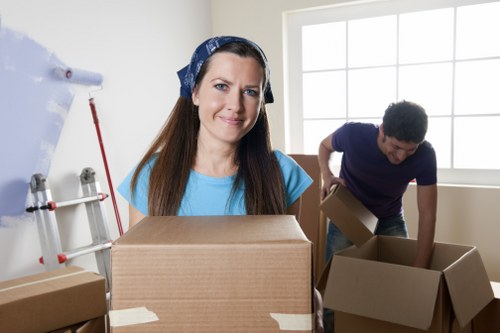 Cost factors and planning tips for truck hire in Holloway