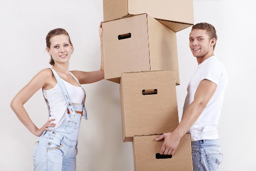 Free quote concept for Man With A Van Holloway service
