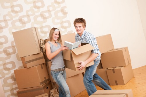 Accepted payment methods for Man With A Van Holloway